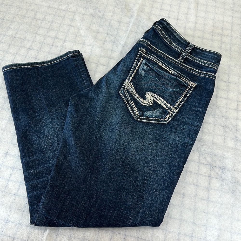 30 x 22.5 Capri jeans. Silver Suki. LIKE NEW